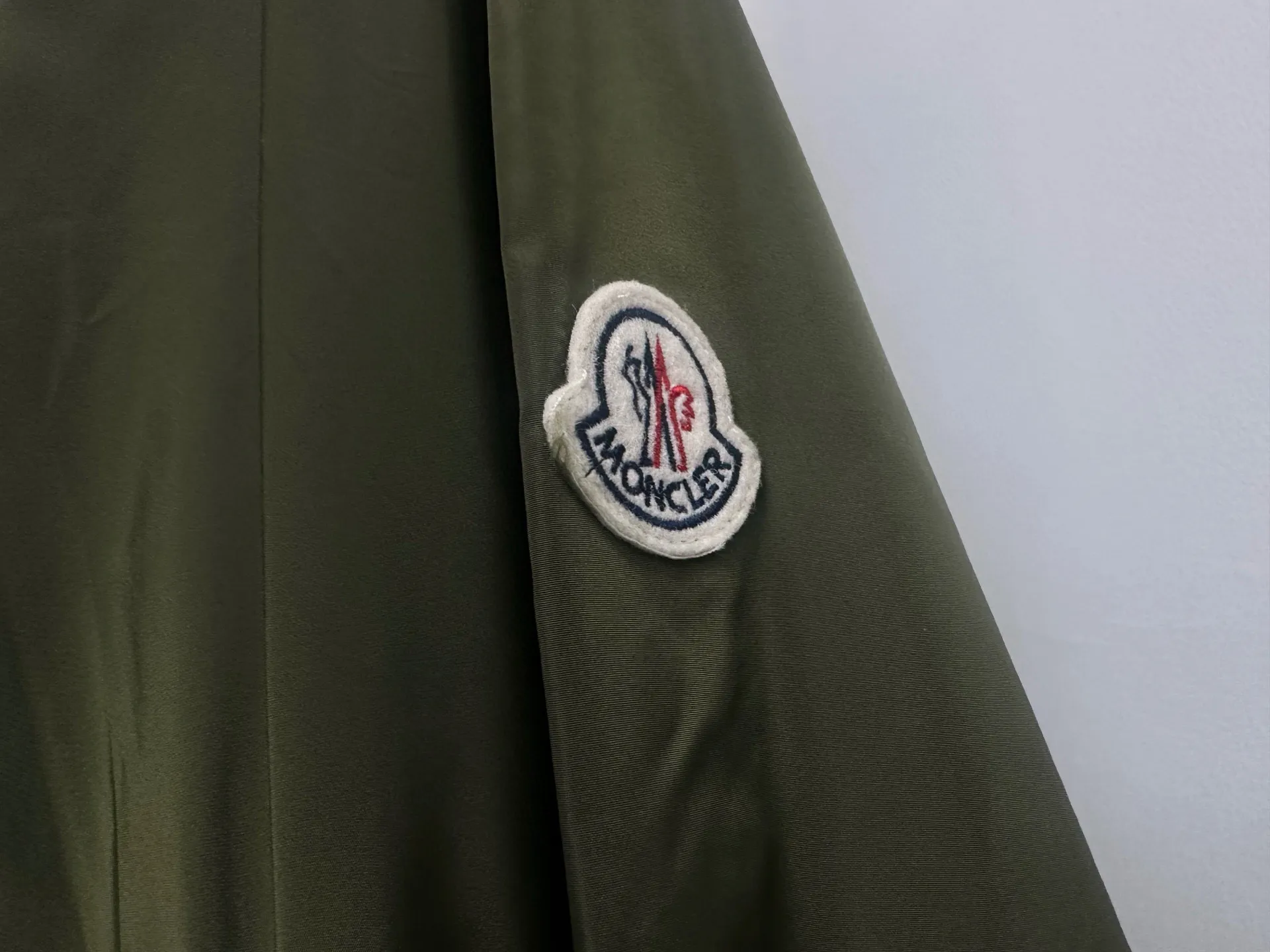【Moncler】 New Arrival ！ 、 ，Classic ， ， ， !!! !!! !! ：Dark Green Size：0-1-2